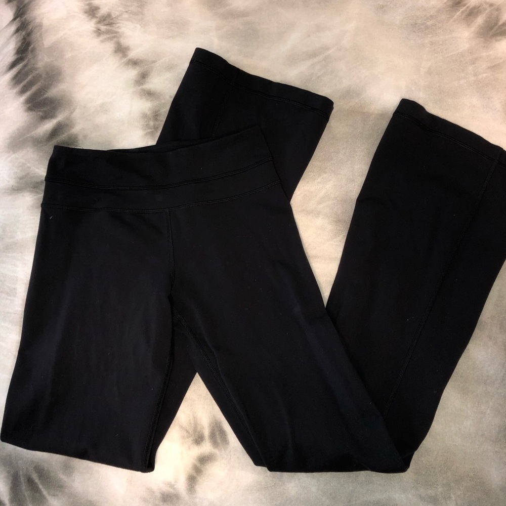 Lulu lemon groove pant flare full-on luxtreme LR